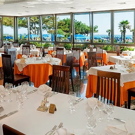 Hotel Regent's 4*